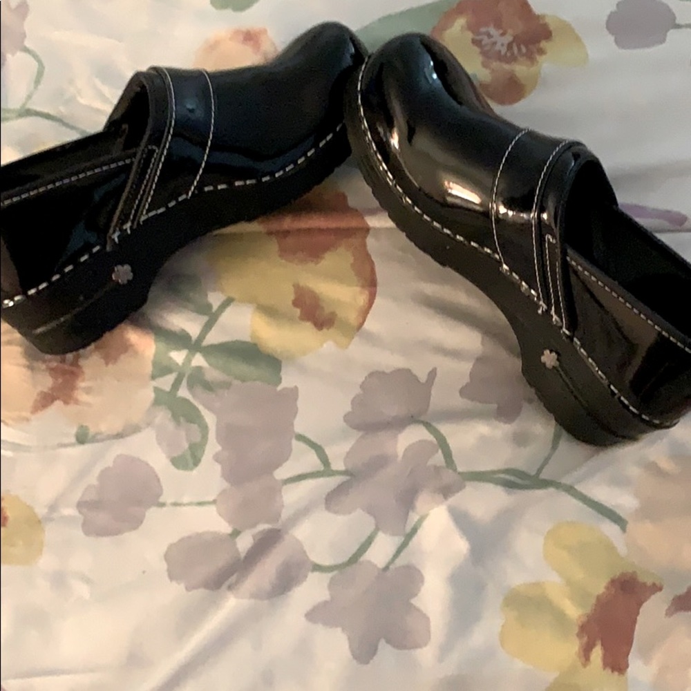 Sanita- Nursing Crocs